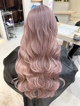 リア 布施店(Lia) ピンクベージュ