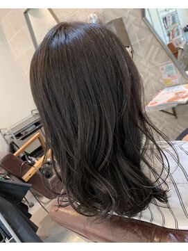 ツリーズ(Trees) ダークアッシュ