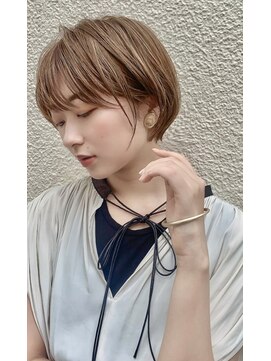 ジジ 代々木(Gigi) 代々木駅/代々木/ブリーチなし/インナーカラー/酸性ストレート