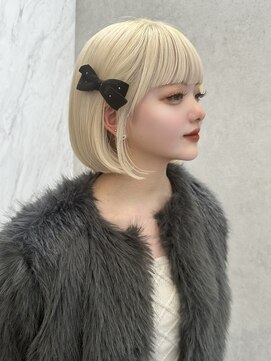 ロンド レア 天神大名店(Lond Le’a) ブロンド髪質改善ケアブリーチワンレン小顔カットハイトーン