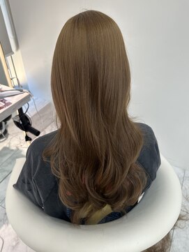 ロンドルピナス 小倉(Lond Lupinus) ブルーブラック/ワイドバング/美髪のススメ/外ハネボブ/北九州