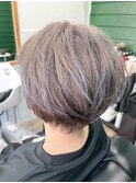 パールグレー