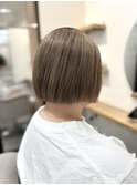 柔らかベージュカラー