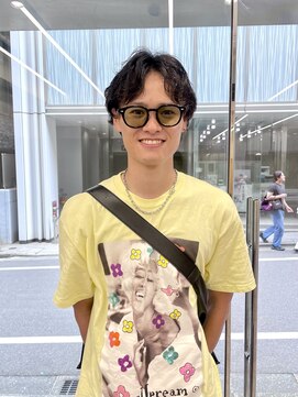 シャドウパーマ×センターパートウルフ