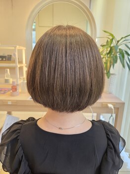 ミーサ(MYSA)の写真/《自然なストレートで艶髪を演出》気になる癖や広がりに♪縮毛矯正をダメージレスで綺麗な扱いやすい髪に♪