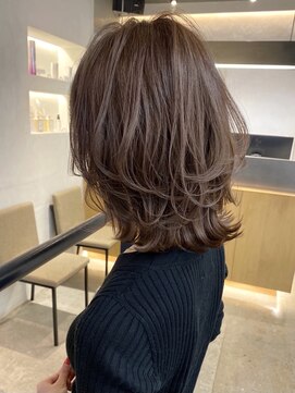 ウェイズ トウキョウ(Ways TOKYO) 秋のラベンダーカラー×くびれレイヤー