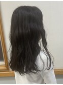 広がり過ぎないうるツヤパーマ