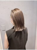 ミルクティーベージュ×切りっぱなし外ハネ【竹中慎治】梅田