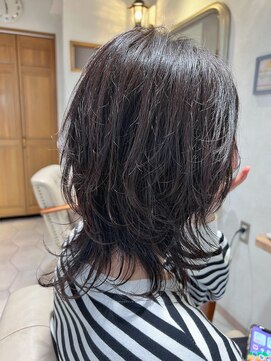 カルテット(Quartett) 【Quartett】くびれウルフ / ウルフレイヤー / ミディアムウルフ