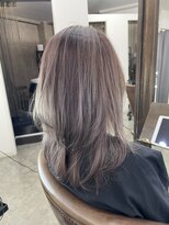 ナンバーファイブ(NUMBER FIVE)&nbsp;グレージュカラー