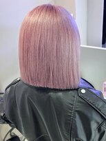 トーン(TONE)&nbsp;大人ガーリーピンク×ぱっつんボブ/10代20代30代