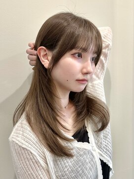 ユニコ(unico) 韓国風/レイヤー/小顔/前髪カット/髪質改善/グレージュ/透明感