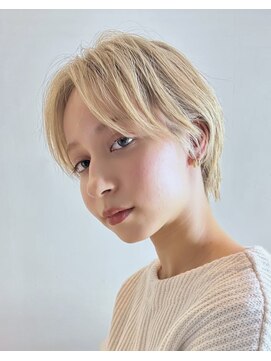 アフェット バイ フラミューム 三軒茶屋(affetto by flammeum) ハイトーンショート