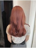 ピンクベージュ