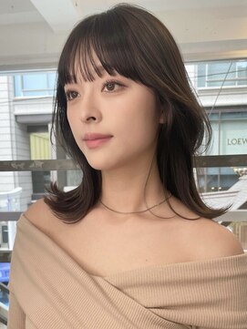 トイ(TOI) ミディアムフェイスレイヤー/ベージュブラウン