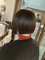 コワファースト長崎シャンプーボーイ 2nd(COIFF1RST 長崎 SHAMPOO BOY)&nbsp;長崎 パツっとボブ ブリーチなし ナチュラルブラウン