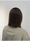 切りっぱなしボブ カーキベージュ