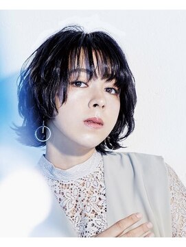 イシューヘア(issue. hair) 【 THE BEAUTY ROOM 】ー Collection〔27〕ー