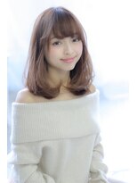 シロフイケブクロ(shirof ikebukuro) 大人ガーリーミディアム