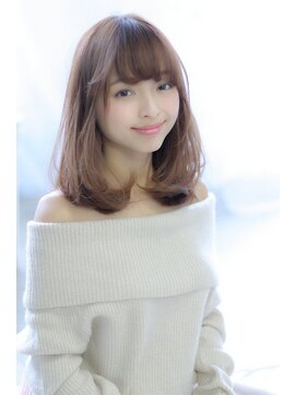 シロフイケブクロ(shirof ikebukuro) 大人ガーリーミディアム