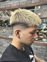 フォーコーナーズカットショップスリーセント 栄(FourCornersCutShop 3/cent)&nbsp;海外バズ/バズカット/クルーカット/刈り上げ/ボウズフェード