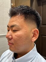 ルドローブラントオオサカ(LUDLOW BLUNT Osaka)&nbsp;【LUDLOW BLUNT】スキンフェード 人気のビジネスヘア