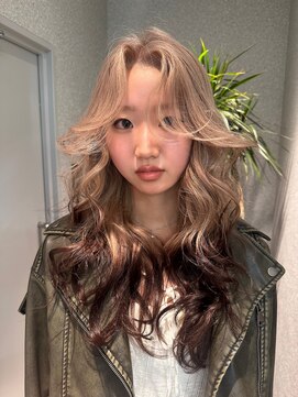 天神美容室 天神大名レイヤーカットデザインカラーブリーチハイトーン