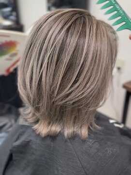 メリー オオサカ(Merly Osaka) バレイヤージュ