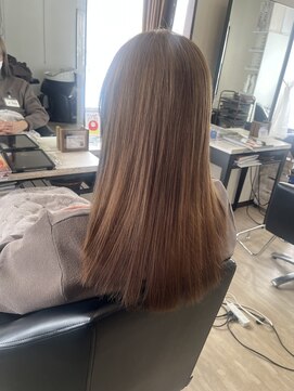 コアフィールフィス(COIFFURE fils) 《見附 今町》