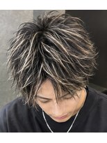 ロア 江坂(LOA)&nbsp;メンズハイライト×束感ショート