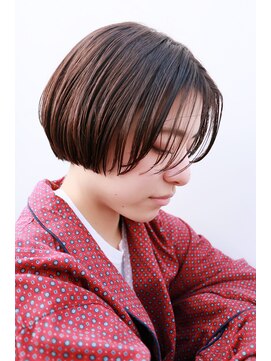 ドロップ(drop) 透明感のあるミニボブ【表参道/青山drop】