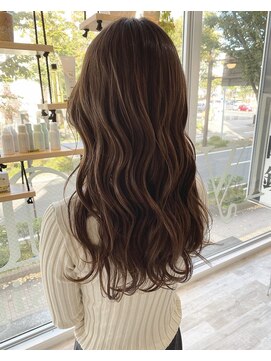 リズム(lysm) ショコラベージュ × ロングヘア