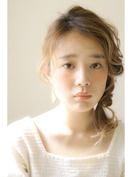 ガーランド (Garland) [Garland/表参道]☆簡単アレンジ☆