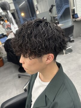 オーバルバイアピッシュ(OVARL by apish) GWは波巻きパーマ