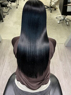 ジーニーホリエ(Geniee horie) 髪質改善XアッシュブラックX縮毛矯正Xレイヤーロング