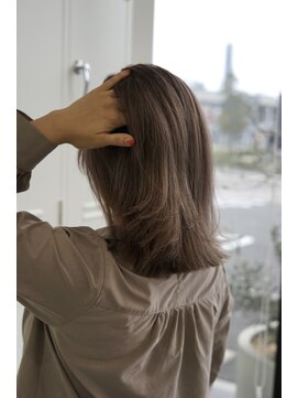 ノートエートル 西金沢(Nought etre) 20代30代/ハイトーンカラー/透明感ベージュ/ツヤ髪スタイル