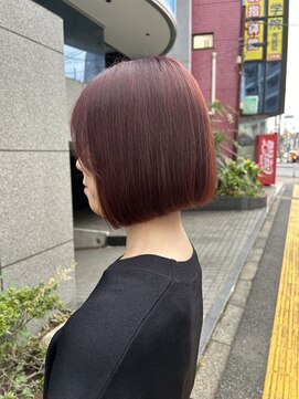 ビアンコカーロ 用賀店(Bianco caro) チェリーピンク×ミニボブ/20代30代40代