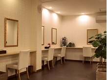 セットサロン ルシア(set salon Lucia)