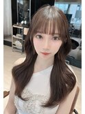 顔周りカット×レイヤーロング×透明感カラー×顔まわり