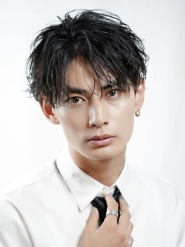 オーシャントーキョー 渋谷(OCEAN TOKYO) フェザーパーマシャドウパーマカルマパーマセンターパート