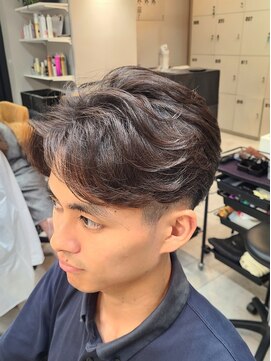 ディーエックス スリー(Dxxxx III) ニュアンスパーマ◎