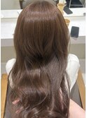 ベージュカラー