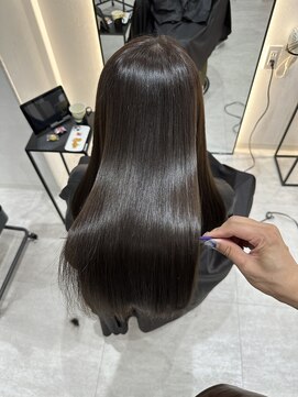 ジーナ 博多筑紫口(Zina) 艶サラ 美髪矯正×暗髪ダークモカブラウン！【福田れん】