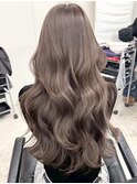 透明感!グレージュカラー