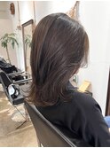 ハンサムショートレイヤーカットミルクティーベージュハイトーン