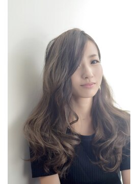 マッチアップ(MATCH UP) ハイライトを入れたグレージュカラー