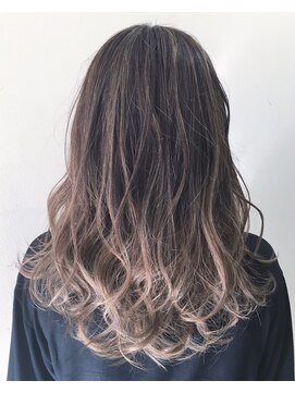 ラックスビー オオサカ  梅田茶屋町店(LUXBE OSAKA) byAKI 【梅田茶屋町店】