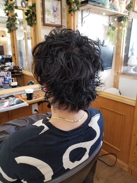 ルークス 中央林間(LOOOKS) スパイラルウルフ　メンズパーマ　ヘアスタイル