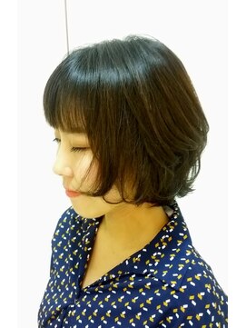 ノーマジーン(Norma jean) 大人のフレンチボブは揺れ感カールがキメ手！♪