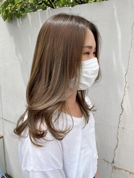 エレッタプロデュースドバイアリュール(Eletta Produced by ALLURE) レイヤーミディー